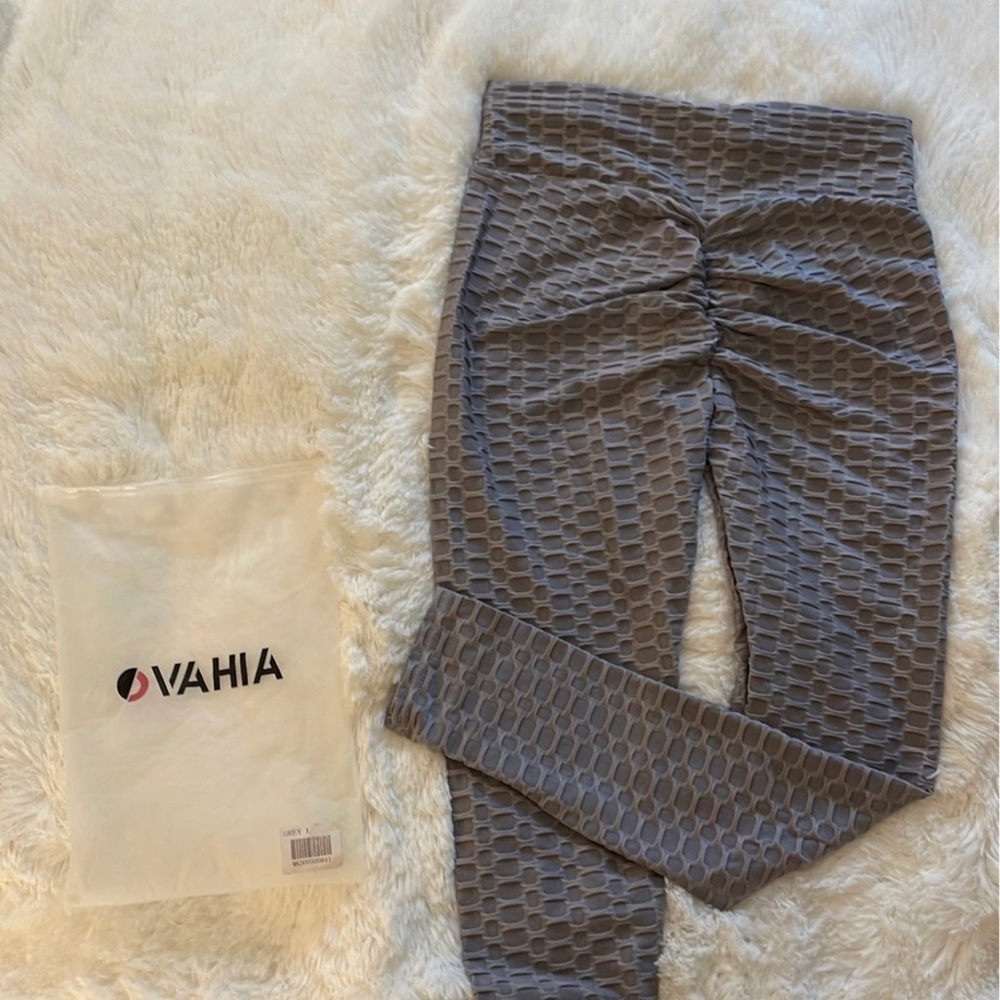 Butt-lifting leggings